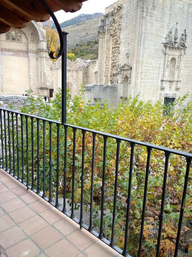 Apartamentos Asador De La Plaza Vieja 卡索拉 外观 照片